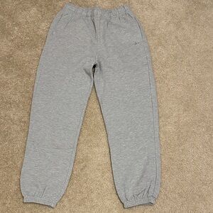 Men’s ALO Yoga Gray Jogger Pants-L